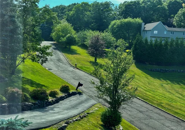 Photo 44 of Single family home for sale at 6 Cheesecote Ln, Pomona, NY 10970 | MLS# 1013506 | Listing updated on 2026-06-22