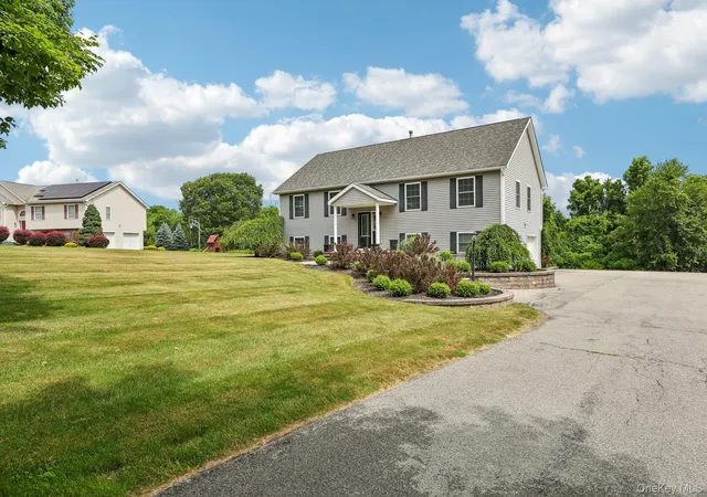 Homes for sale in Newburgh (town), NY | 4 Lira St, Newburgh (town), NY 12589 | MLS# 1013514