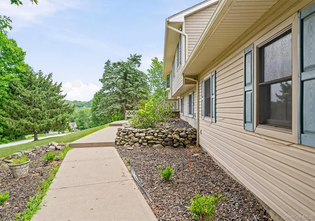 3rd image of 318 Beattie Rd, Washingtonville, NY 10992 | MLS# 1013519