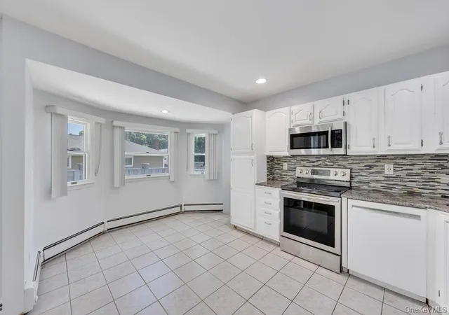 3rd image of 279 Haven Ave, Ronkonkoma, NY 11779 | MLS# 1013545