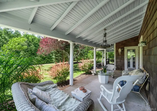 Homes for sale in Southold, NY | 13675 Main Bayview Rd, Southold, NY 11971 | MLS# 1013610
