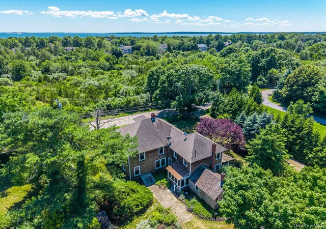 Homes for sale in Southold, NY | 13675 Main Bayview Rd, Southold, NY 11971 | MLS# 1013610