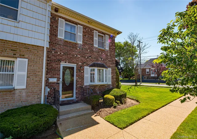 2nd image of 446 N Corona Ave, Valley Stream, NY 11580 | MLS# 1013612