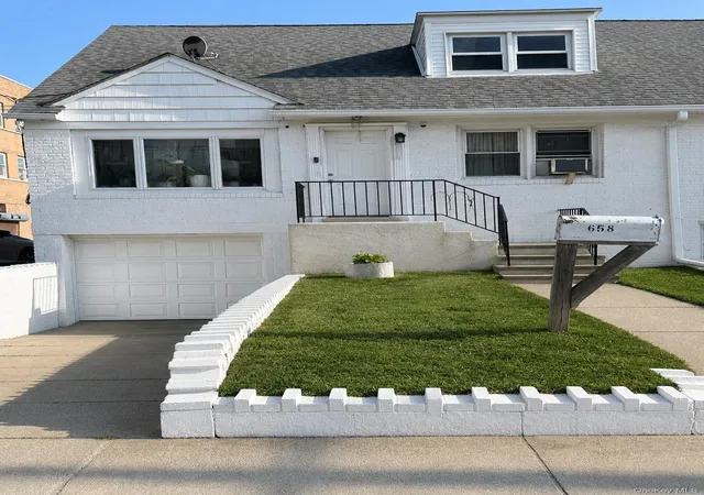 1st image of 658 W Broadway, Long Beach, NY 11561 | MLS# 1013635