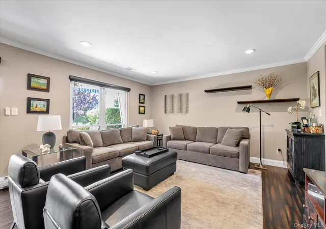 3rd image of 100-70 Baker Ct #70, Island Park, NY 11558 | MLS# 1013637