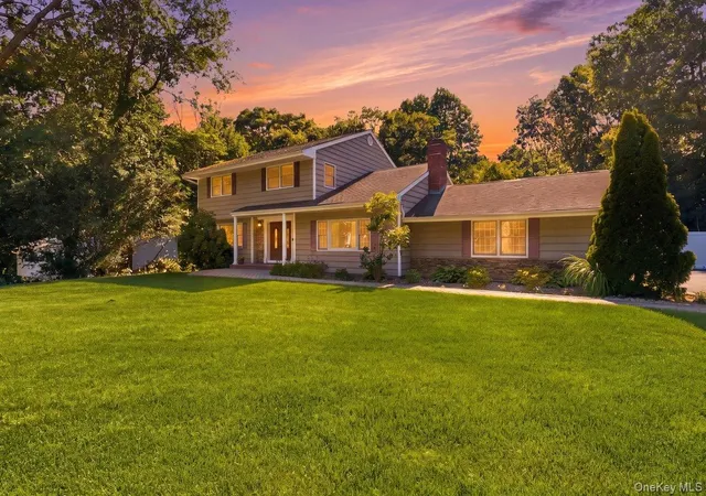 1st image of 6 Redwood Dr, Dix Hills, NY 11746 | MLS# 1013646