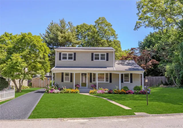 Photo 1 of Single family home for sale at 9 Phoenix Rd, Brookhaven, NY 11778 | MLS# 1013656 | Listing updated on 2026-09-05