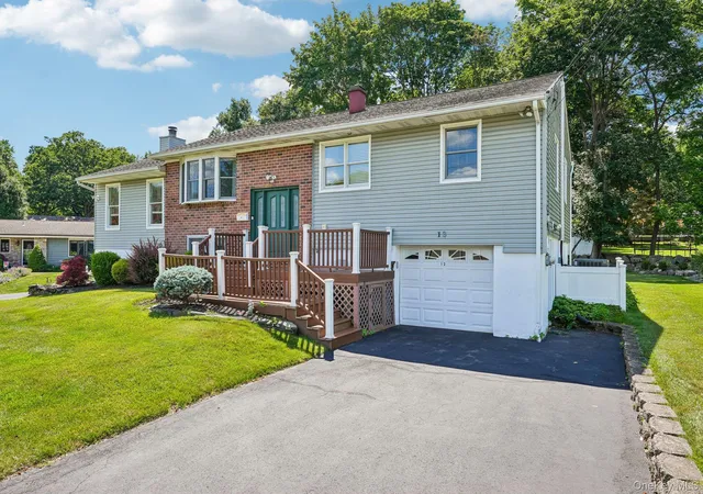 Homes for sale in Stony Point, NY | 13 Bayview Dr, Stony Point, NY 10980 | MLS# 1013661