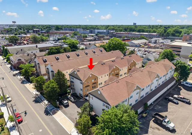 13th image of 330 Maple Ave #2, Hempstead, NY 11590 | MLS# 1013672