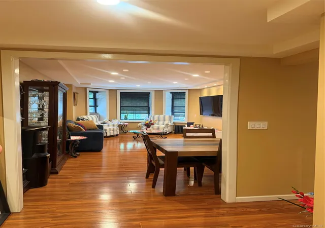 2nd image of 758 Brady Ave #112, Bronx, NY 10462 | MLS# 1013675