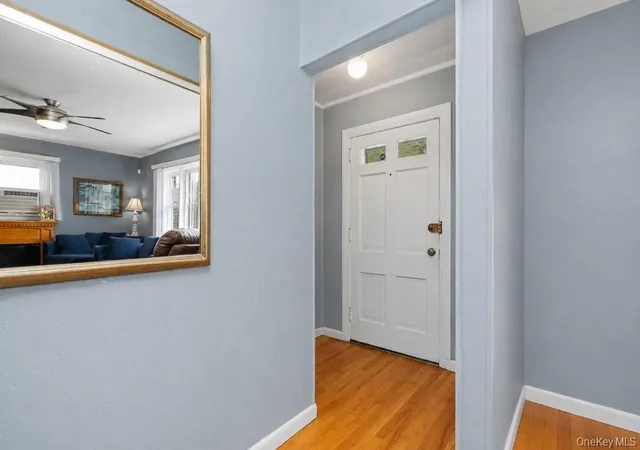 3rd image of 14 (Aka #10) Entrance Ct, Yonkers, NY 10710 | MLS# 1013686
