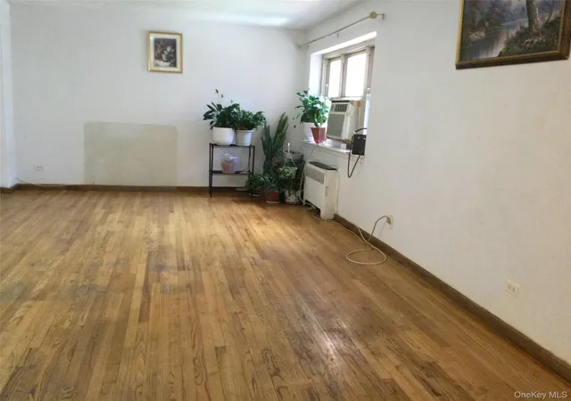 Listing Photo 4 - Condo for sale in building located at 66-10 149Th St, New York, NY 11367 - Unit #3F