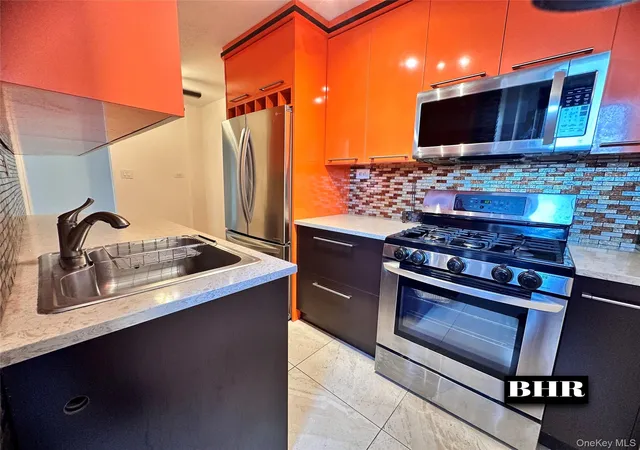 2nd image of 2461 E 29Th St, New York City, NY 11235