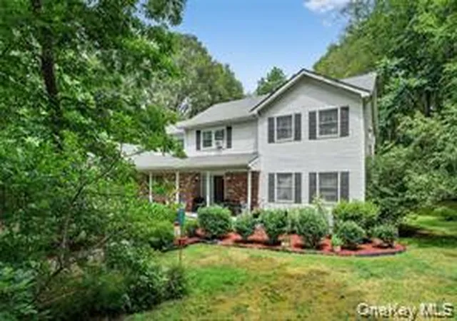 Photo 3 of Single family home for sale at 72 Peddler Hl Rd, Monroe, NY 10950 | MLS# 1013710 | Listing updated on 2026-06-18