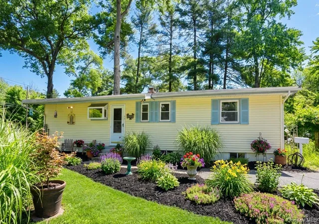 1st image of 16 Heather Ln, West Nyack, NY 10994 | MLS# 1013716