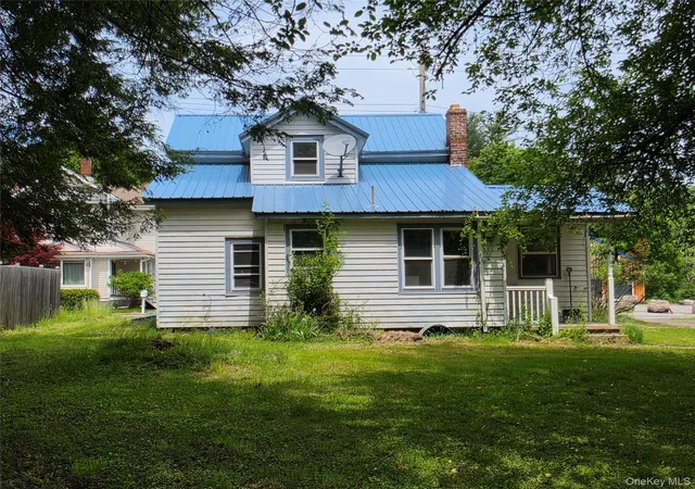 Homes for sale in Tusten, NY | 229 Bridge St, Tusten, NY 12764 | MLS# 1013720