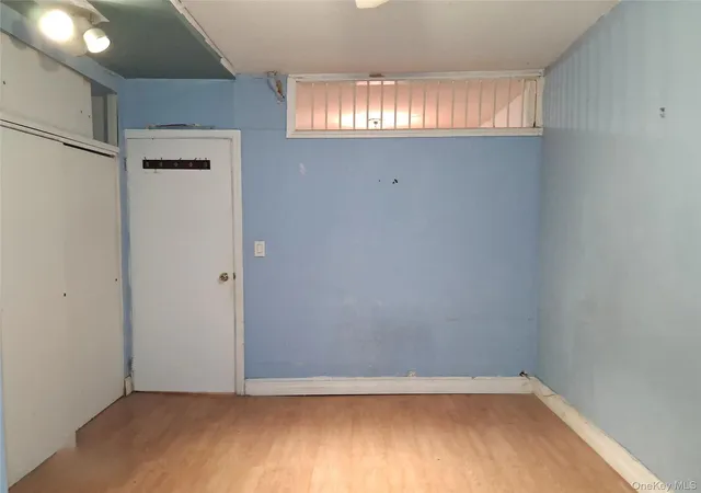 Photo 4 of House for sale at 155 W End Ave, Brooklyn, NY 11235 | MLS# 1013721 | Listing updated on 2026-08-21