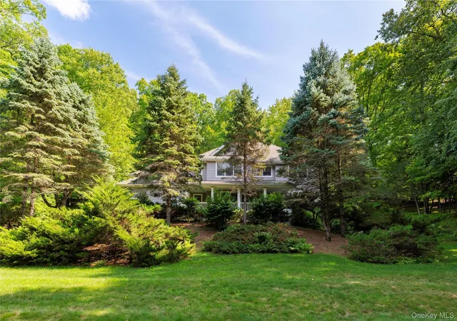 Photo 1 of Single family home for sale at 170 Watch Hl Rd, Cortlandt, NY 10567 | MLS# 1013726 | Listing updated on 2026-07-31