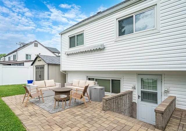27th image of 92 W 19th St, Deer Park, NY 11729 | MLS# 1013736