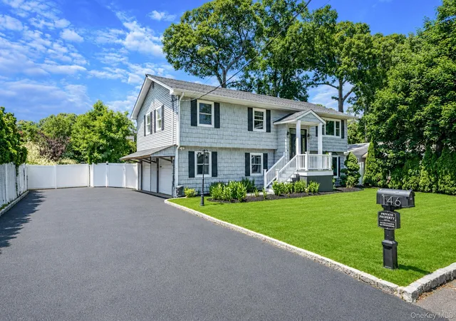 3rd image of 146 Rose Dr, Ronkonkoma, NY 11779 | MLS# 1013737