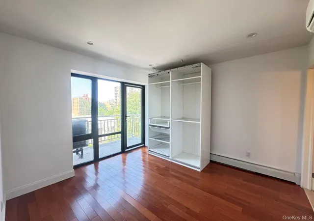 4th image of 14456 Roosevelt Ave, Queens, NY 11354