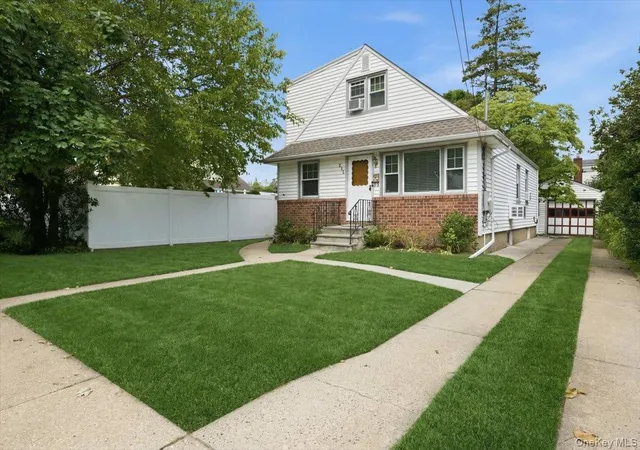 Homes for sale in Hempstead, NY | 358 Langley Ave, Hempstead, NY 11552 | MLS# 1013757