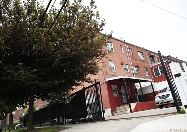 2nd image of 3000 Wickham Ave, New York, NY 10469 | MLS# 1013787