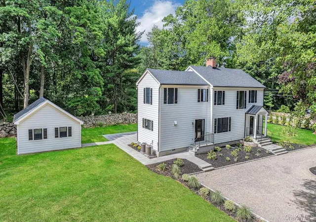 Photo 1 of Single family home for sale at 676 Hardscrabble Rd, Chappaqua, NY 10514 | MLS# 1013791 | Listing updated on 2026-09-18