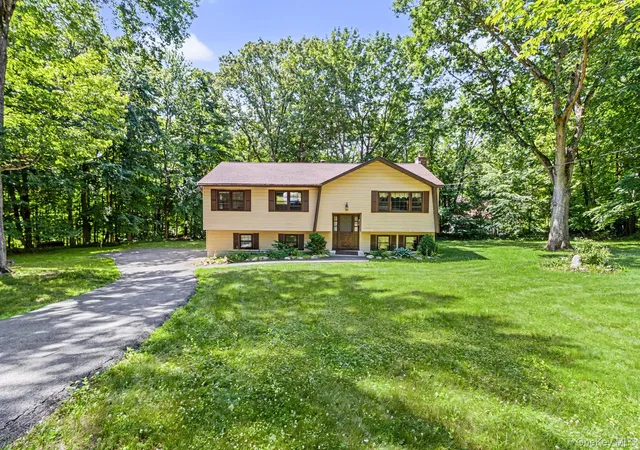 Homes for sale in Carmel, NY | 15 Oskar Dr, Carmel, NY 10541 | MLS# 1013793