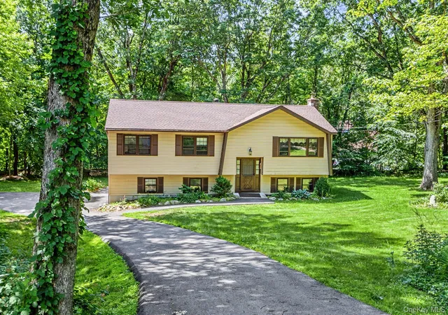 Homes for sale in Carmel, NY | 15 Oskar Dr, Carmel, NY 10541 | MLS# 1013793