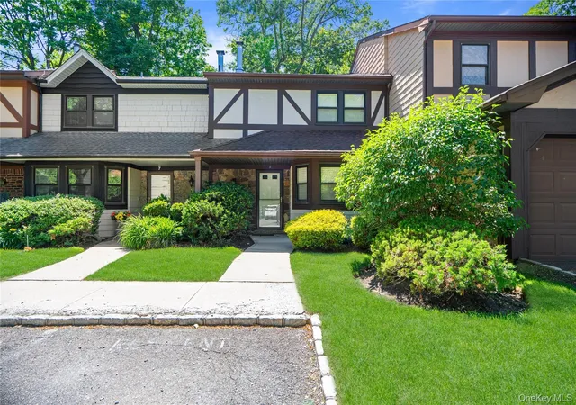 1st image of 5 Pond Path #13, Woodbury, NY 11797 | MLS# 1013801