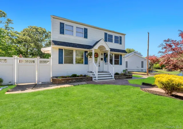 5th image of 22 Wagon Ln E, Centereach, NY 11720 | MLS# 1013847