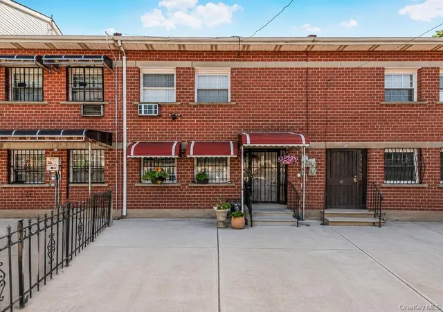 Photo 2 of Sale Pending at 772 Home St, Bronx, NY 10456 | MLS# 1013869 | Listing updated on 2026-08-29