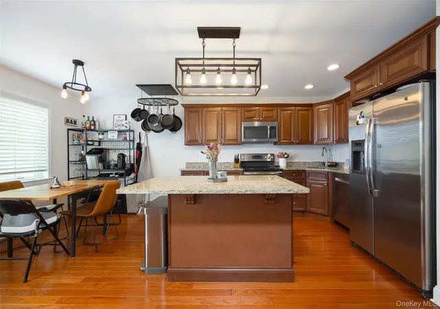 4th image of 320 Hudson View Ter, Hyde Park, NY 12538 | MLS# 1013906