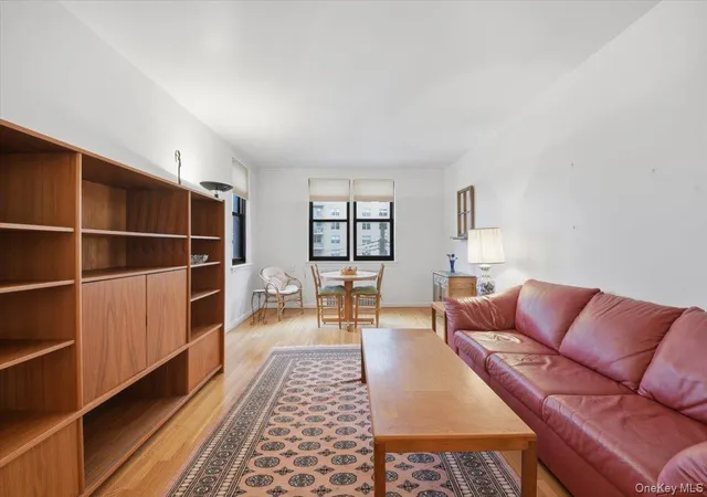 4th image of 510 Kappock St #3B, New York, NY 10463 | MLS# 1013949