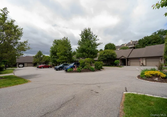 2nd image of 879 Heritage Hls, Somers, NY 10589