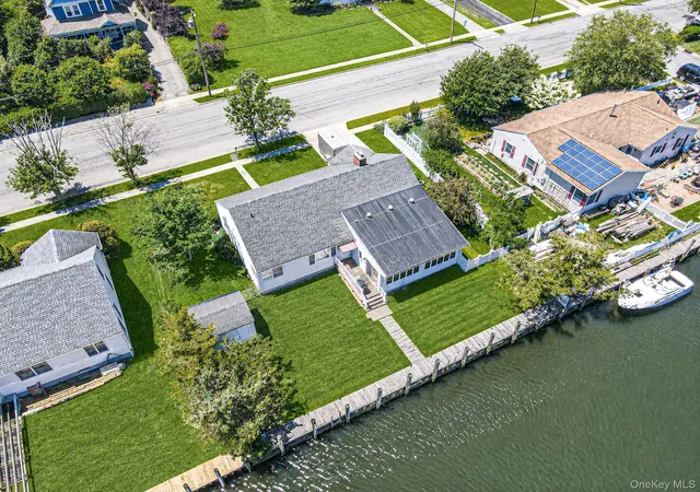 2nd image of 398 Clocks Blvd, Oyster Bay, NY 11758 | MLS# 1013999