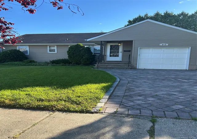 Homes for sale in Oyster Bay, NY | (Undisclosed), Oyster Bay, NY 11735 | MLS# 1014001