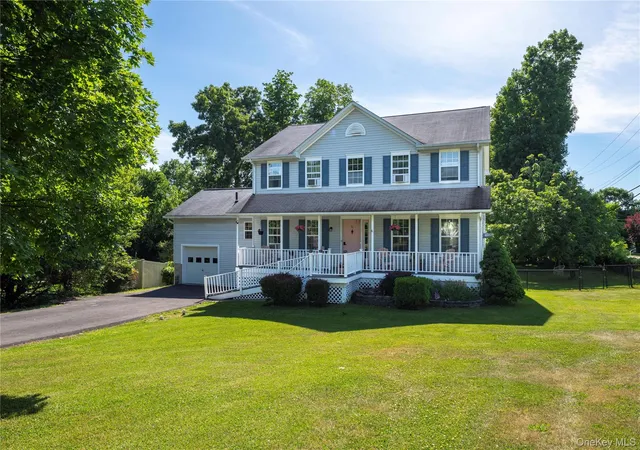Photo 1 of Single family home for sale at 31 Briarwood Dr, Wappingers Falls, NY 12590 | MLS# 1014009 | Listing updated on 2026-08-29