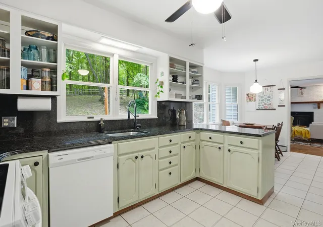 Photo 3 of Single family home for sale at 252 Vly Atwood Rd, Marbletown, NY 12484 | MLS# 1014017 | Listing updated on 2026-10-02