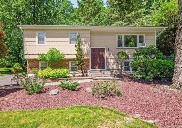 1st image of 42 Sandy Brook Dr, Spring Valley, NY 10977 | MLS# 1014018