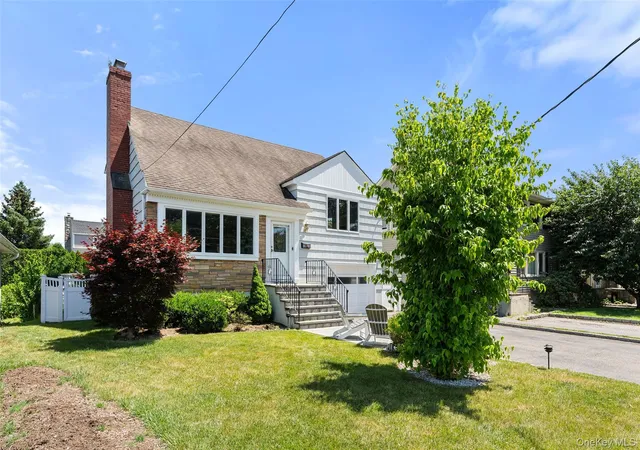 Homes for sale in Eastchester, NY | 78 Bradley Rd, Eastchester, NY 10583 | MLS# 1014023