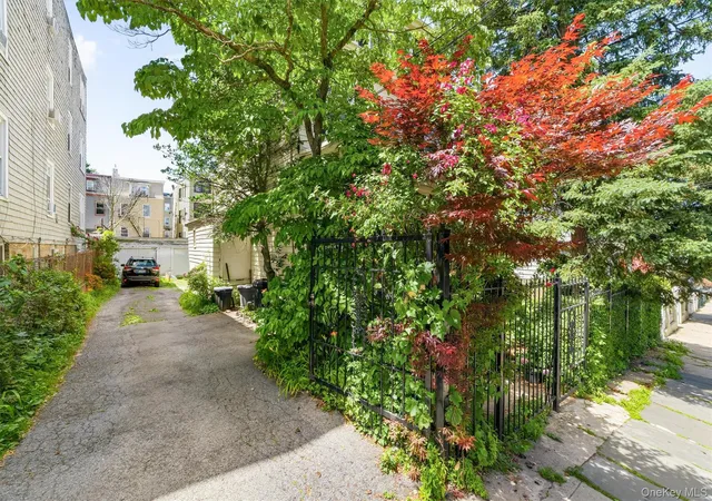 2nd image of 132 Webster Ave, Yonkers, NY 10701 | MLS# 1014032