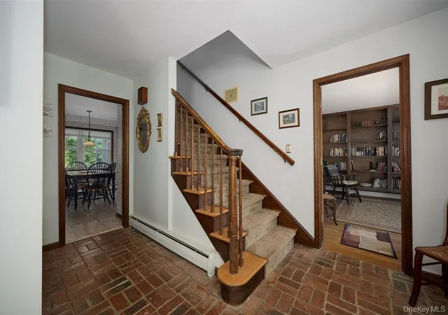 Photo 4 of Single family home for sale at 10 Stoutenburgh Dr, Hyde Park, NY 12538 | MLS# 1014045 | Listing updated on 2026-08-20