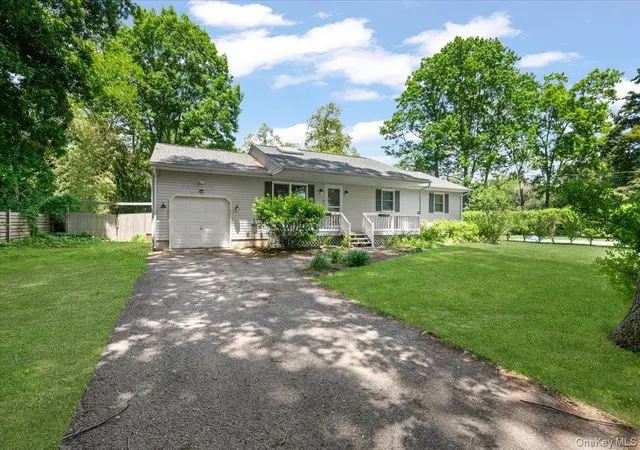 1st image of 3755 Grand Ave, Mattituck, NY 11952 | MLS# 1014052