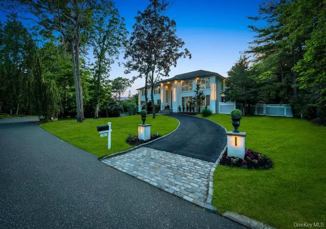 3rd image of 37 Wilmington Dr, Melville, NY 11747 | MLS# 1014075