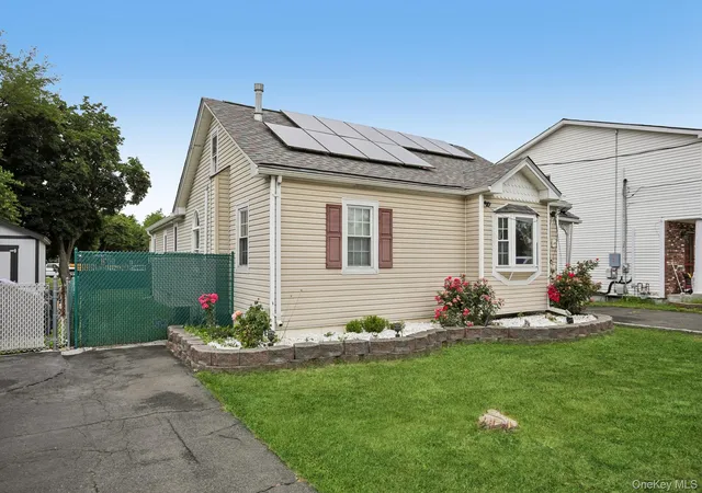 Homes for sale in Haverstraw, NY | 12 North St, Haverstraw, NY 10993 | MLS# 1014085