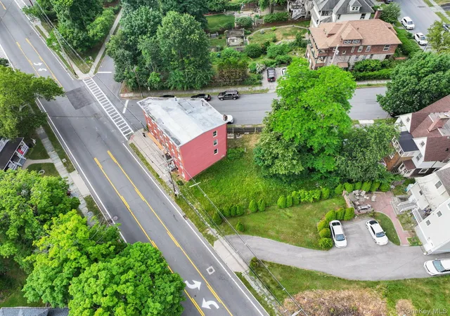 Homes for sale in Newburgh (city), NY | 6 Leroy Pl, Newburgh (city), NY 12550 | MLS# 1014101