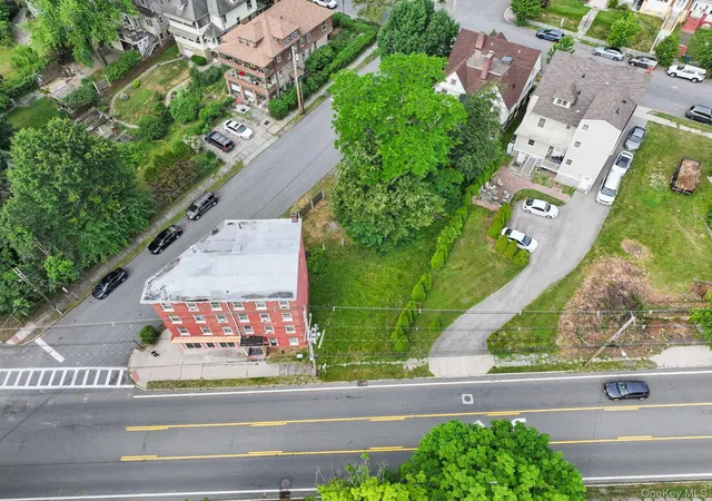 Homes for sale in Newburgh (city), NY | 6 Leroy Pl, Newburgh (city), NY 12550 | MLS# 1014101