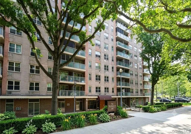Homes for sale in New York, NY | 1065 Vermont St #4H, New York, NY 11207 | MLS# 1014102